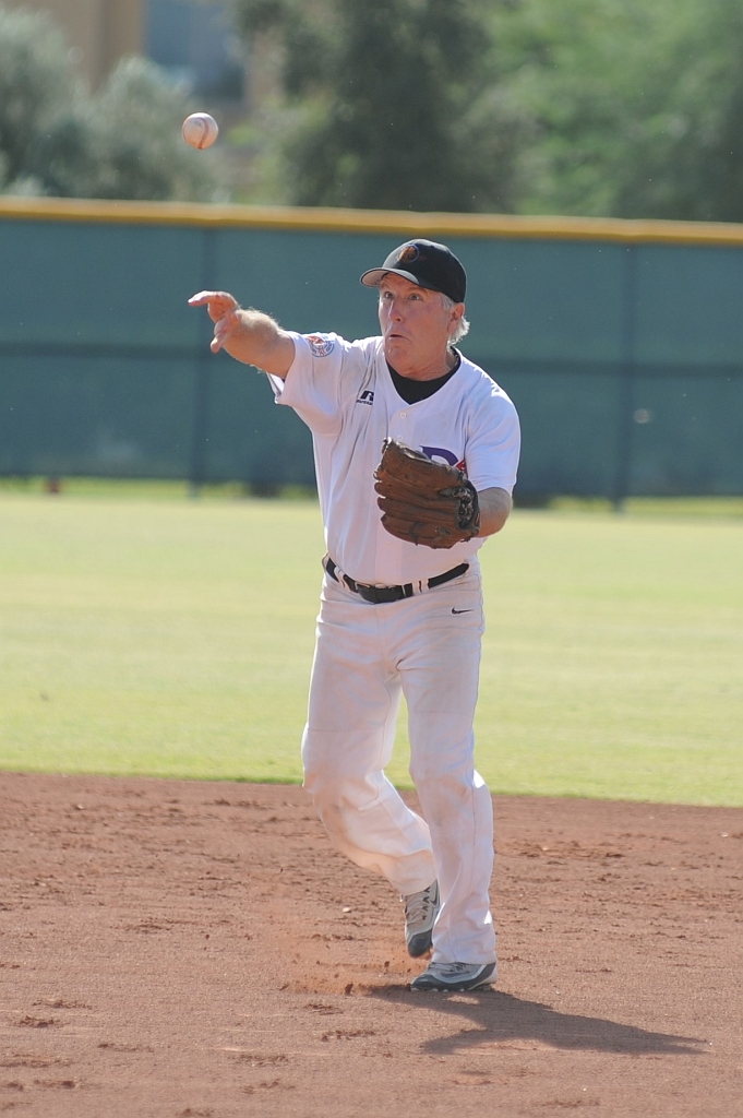 Dragons_2017-11-02 (174).jpg - (c)2010 DeVetter